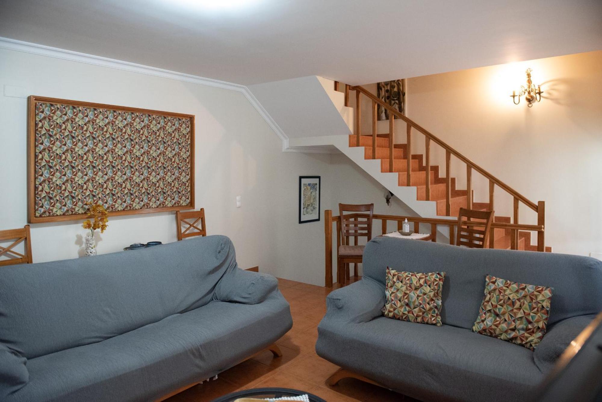 Casa Espaçosa perto de Angra Angra do Heroísmo Extérieur photo